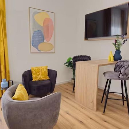 Appartamento New Stylish & Modern Studio Apart - With Sea View Pola Esterno foto