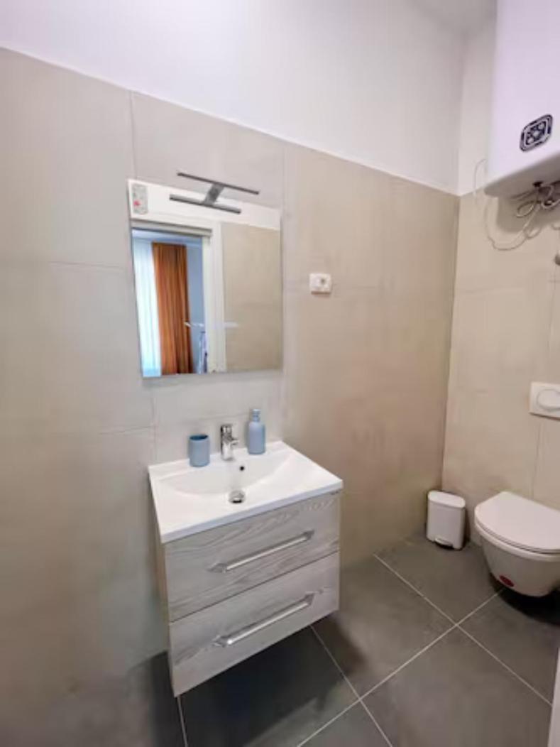 Appartamento New Stylish & Modern Studio Apart - With Sea View Pola Esterno foto