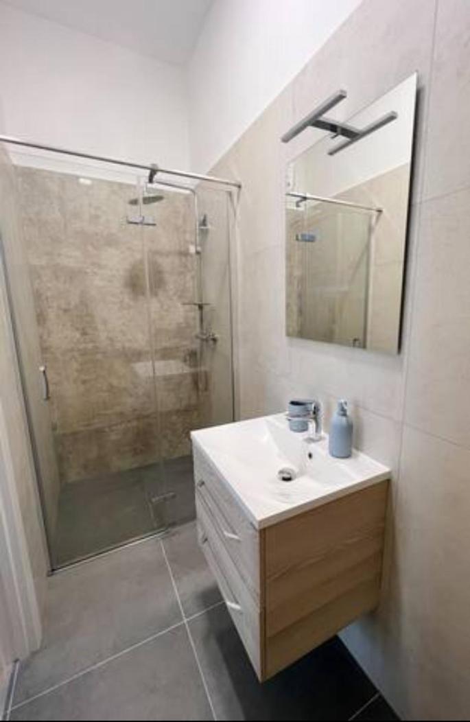 Appartamento New Stylish & Modern Studio Apart - With Sea View Pola Esterno foto