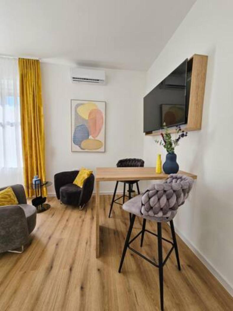Appartamento New Stylish & Modern Studio Apart - With Sea View Pola Esterno foto